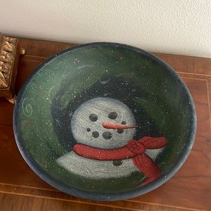Selling a Large Snowman Bowl